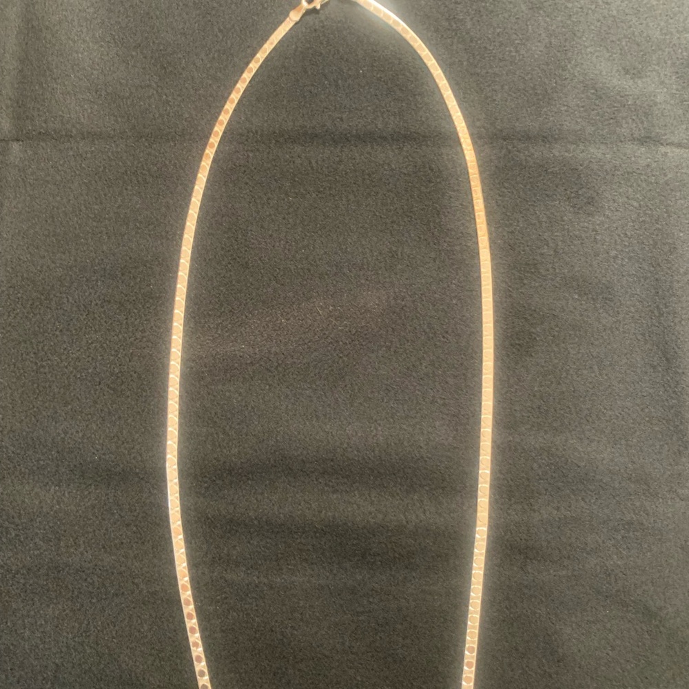 Elegant Silver Chain Necklace